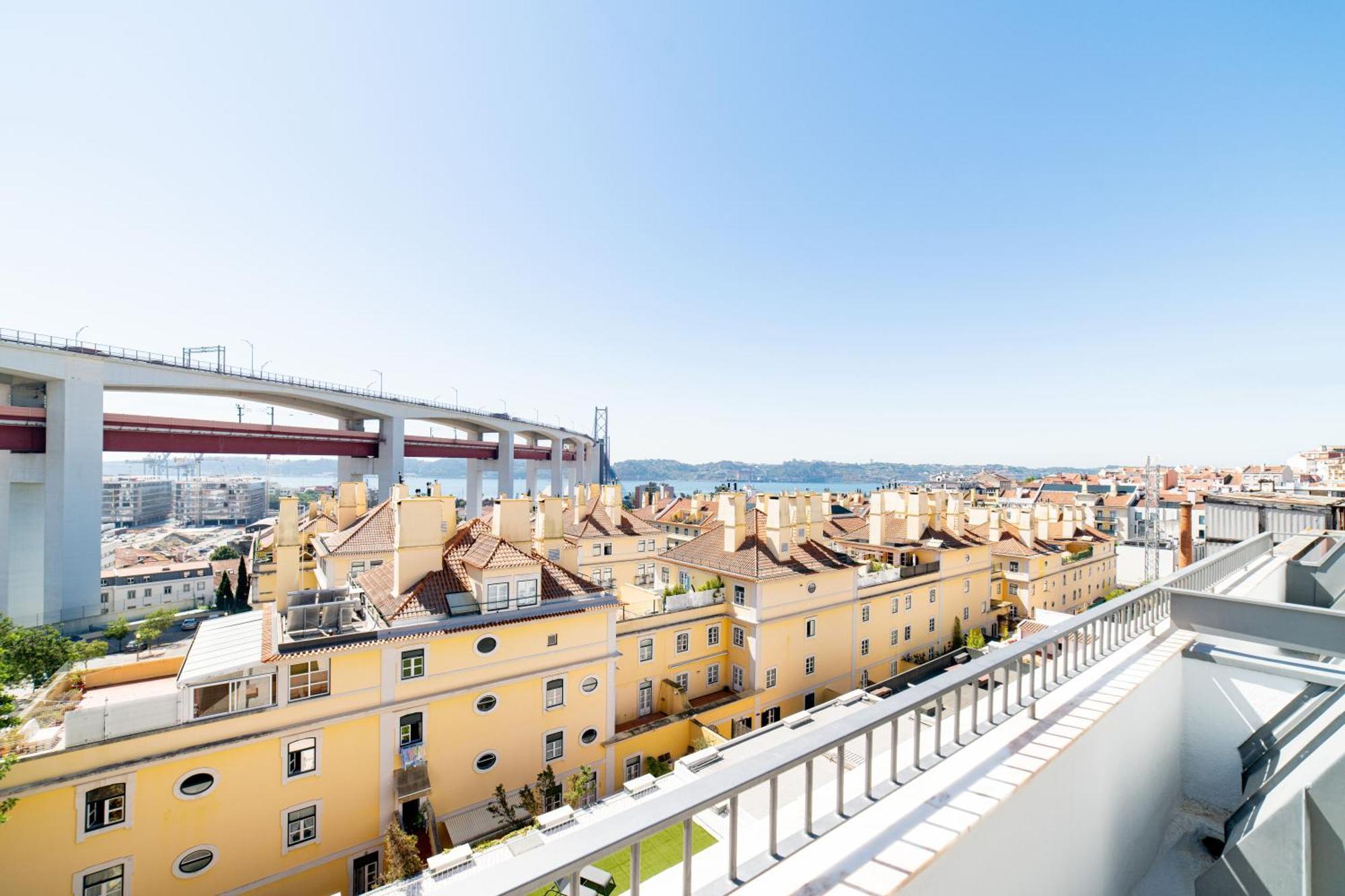 Lusiadas 53 5 D - Beautiful River View Lisbon Exterior photo